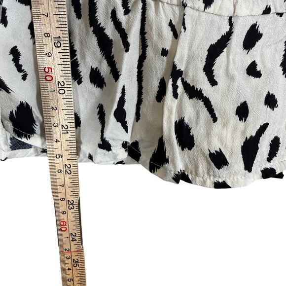 Rails Women's Animal Print Button Down Blouse Cinched Waist Work Wear | Small - Picture 9 of 10